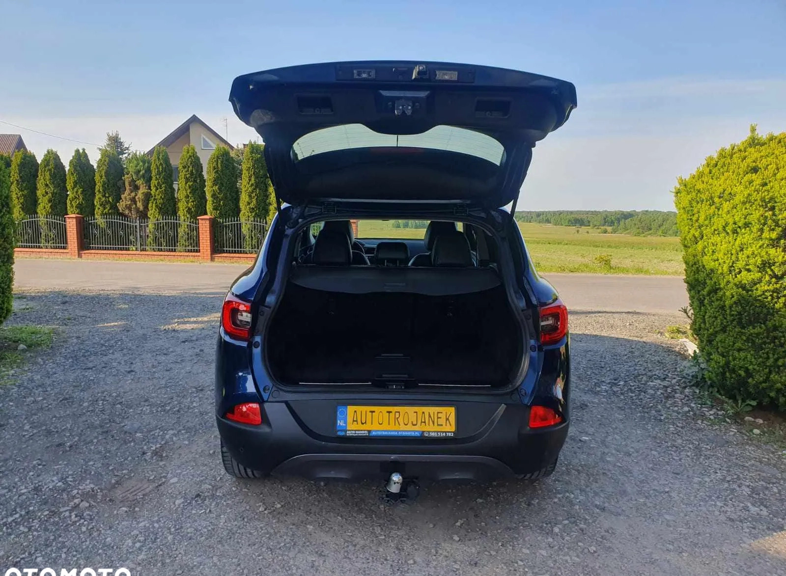 Renault Kadjar cena 59900 przebieg: 220089, rok produkcji 2015 z Kudowa-Zdrój małe 781
